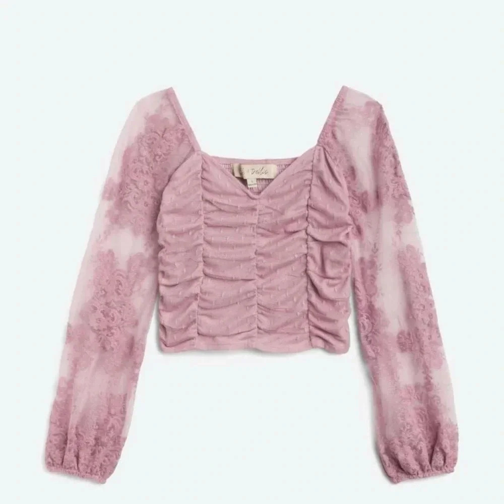 Ruched purple top with lace sleeves